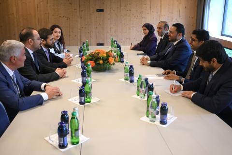 معاون وزیر امور خارجه جمهوری ارمنستان و وزیر دولت قطر به تبادل نظر پیرامون تحولات بین‌المللی و منطقه‌ای پرداختند