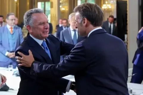 À Paris a débuté la réunion de la « coalition des volontaires » en soutien à l’Ukraine