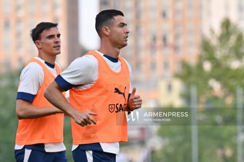 Entrenamiento abierto de la selección nacional de Portugal en vísperas del partido de clasificación para el Mundial contra Armenia