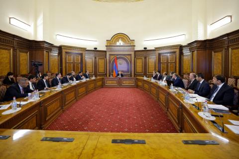 Des questions liées au secteur de l’eau ont été discutées sous la présidence du Premier ministre