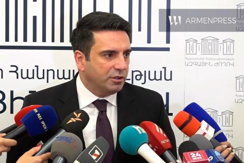 რუსული სამხედრო ბაზის გაყვანის საკითხი ამ ეტაპზე არ განიხილება։ ალენ სიმონიანი