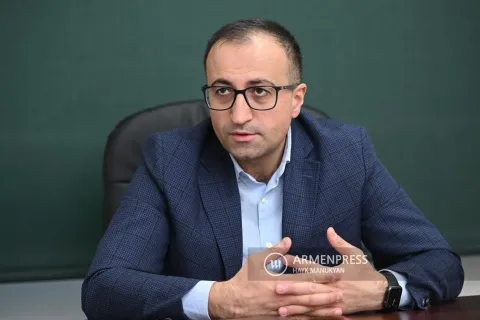 Арсен Торосян прокомментировал изменение формы штампа, проставляемого в паспорте при пересечении государственной границы Республики Армения
