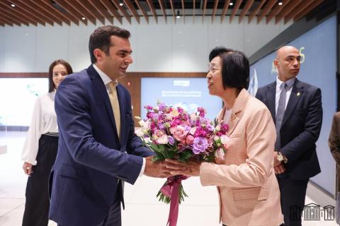应亚美尼亚国民议会副议长邀请，中国代表团抵达亚美尼亚进行访问
