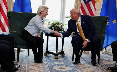 Трамп и фон дер Ляйен обсудили новые санкции против России