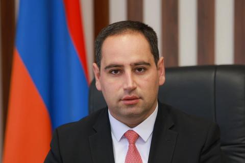 Ermenistan Bölgesel Yönetim ve Altyapı Bakanı, Dünya Demiryolu Altyapısı fuarı ve konferansı’na katılacak