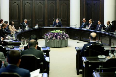 Կառավարությունը գումար հատկացրեց մարզերում քամու հետևանքով վնասված տանիքները նորոգելու համար