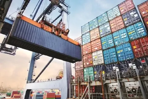 Swiss exports to US drop over a fifth after Trump tariffs