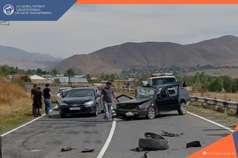Սպիտակ-Գյումրի ավտոճանապարհին բախվել են ավտոմեքենաներ