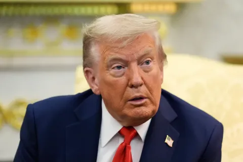 Trump uses Washington meeting footage to emphasize effectiveness of "Peace Through Strength" approach