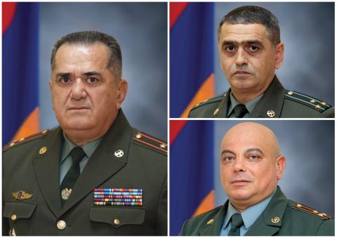 Garik Movsesyan, Hovhannes Vardanyan y Samvel Minasyan recibieron el rango militar de mayor general