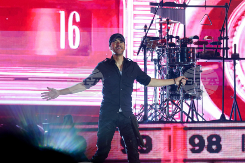 BTA.  Enrique Iglesias Delights 30,000 Fans at Sofia Stadium Concert