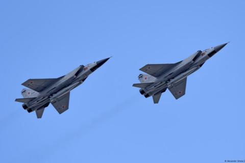 Страны НАТО обсудят инцидент с истребителем в Эстонии