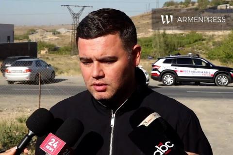 Nationwide manhunt underway after Parakar mayor and off-duty officer shot dead