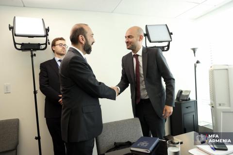 亚美尼亚与法国外长探讨双边合作及地区事务