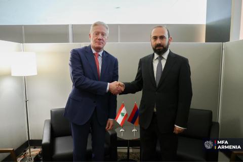 亚美尼亚与黎巴嫩两国外长就中东局势交换意见