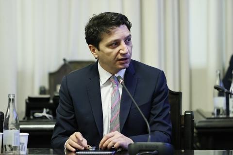 Government plans over 3,6 trillion AMD in expenditures next year