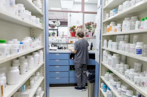 США с 1 октября введут 100% пошлину на импорт фармацевтической продукции