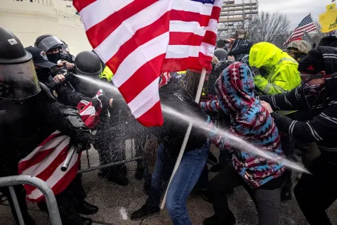 Трамп подписал меморандум о противодействии внутреннему терроризму и организованному насилию на политической почве