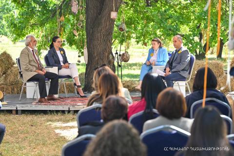 Գլխավոր դատախազը Խարբերդի մասնագիտացված մանկատանը մասնակցել է համաժողովի
