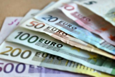Финляндия и Швеция призвали ЕС выделить Украине 130 миллиардов евро из замороженных российских активов
