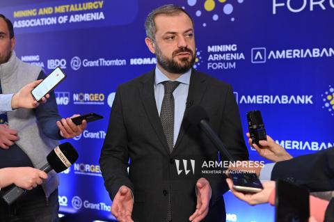 Министр экономики представил основные проблемы горнодобывающей отрасли Армении