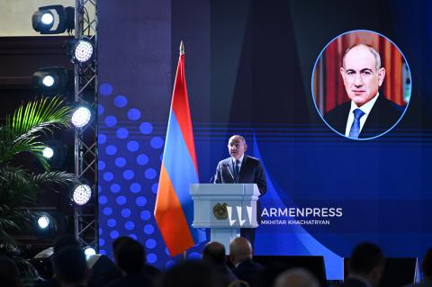 Pashinyan considère comme un enjeu stratégique la transformation de l’Arménie d’un pays exportateur de matières premières en un pays producteur de produits finis
