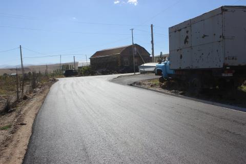Ծովակում ընթանում են ճանապարհաշինական աշխատանքներ