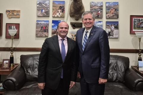 L’ambassadeur d’Arménie aux États-Unis a rencontré le sénateur Steve Daines