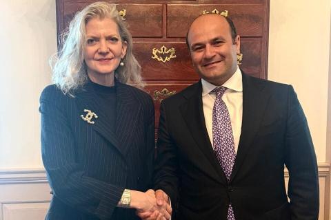 亚美尼亚驻美大使与美副国务卿共商TRIPP互联互通项目