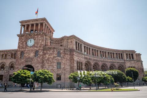 亚美尼亚政府例行会议