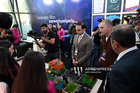 Խոսող նամակից մինչև ԱԲ ընկեր. «ԴիջիԹեք»-ը համախմբել է տեխնոլոգիական ոլորտի առաջատարներին և տեխնոլոգիաներ կիրառողներին