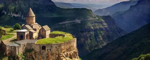 Armenia is a border wonder, with magnificent mountains and ancient monasteries — La Repubblica