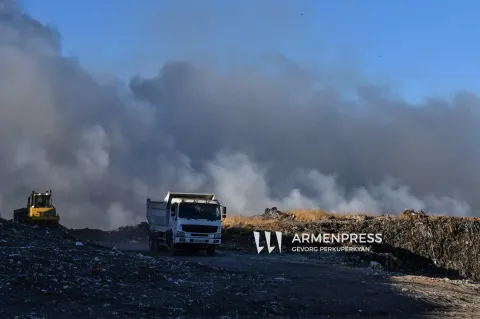 Երևանի Նուբարաշենի աղբավայրում հրդեհաշիջման աշխատանքները շարունակվում են