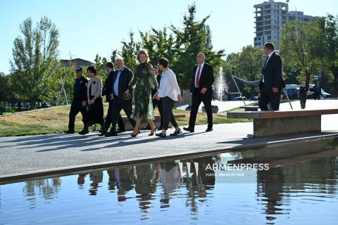 الملكة ماتيلد-ملكة بلجيكا- تزور مركز تومو للتكنولوجيا الإبداعية في يريفان-صور-