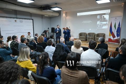 “Ermenistan’ın Gelişiminde Arkeolojik Turizm: Garni Mozaiklerinin Restorasyonu ve Dvin ile Aruç’taki Ermeni-İtalyan İşbirliği” konulu çalıştay düzenlendi