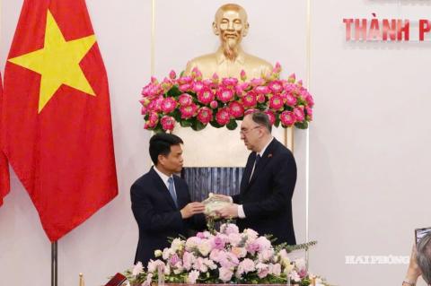 Armenian Ambassador, Vietnamese Hai Phong city authorities discuss cooperation