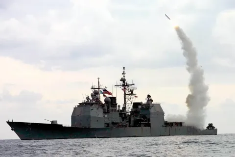 Trump signals reluctance to send Tomahawk missiles to Ukraine following call with Putin