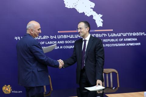 ԱՍՀ նախարարության և «Վորլդ Վիժն Հայաստան» երեխաների պաշտպանության հիմնադրամի միջև ստորագրվել է փոխըմբռնման հուշագիր