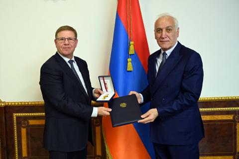 Президент Армении принял управляющего инвестиционным фондом «Сюник»