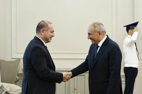 სომხეთის რესპუბლიკის პრემიერ-მინისტრმა მიიღო საქართველოს განათლების, მეცნიერებისა და ახალგაზრდობის მინისტრი