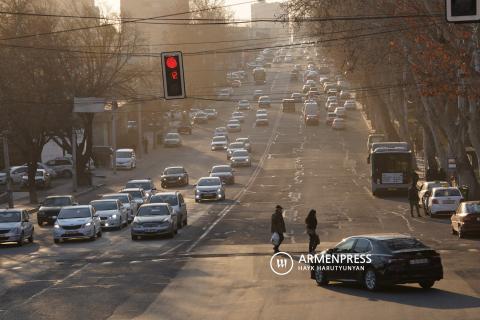 Yerevan set to rename Leningradyan Street in honor of U.S.-Armenian tycoon, National Hero Kirk Kerkorian