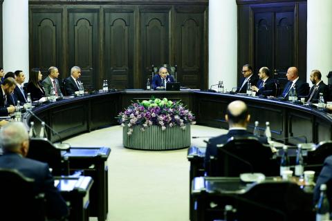 PM praises quality of road network