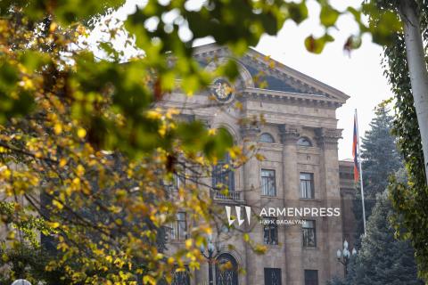 Sesión ordinaria de la Asamblea Nacional de Armenia