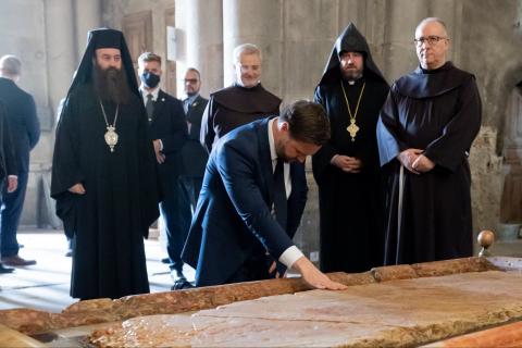 U.S. Vice President thanks Armenian, Greek, Catholic priests caring for Church of the Holy Sepulchre