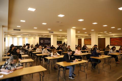 Cancillería de Armenia inició la parte escrita del concurso para puestos vacantes