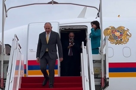 პრემიერ-მინისტრი ნიკოლ ფაშინიანი სამუშაო ვიზიტით პარიზში ჩავიდა