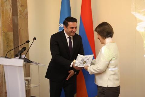 Alen Simonyan a participé à la cérémonie solennelle consacrée au 30ᵉ anniversaire de la mission de l’OSCE en Arménie et au 5ᵉ anniversaire de la coopération OSCE Assemblée nationale