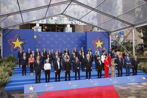 总理希望埃尔多安接受出席将在埃里温举行的第八届欧洲政治共同体峰会的邀请