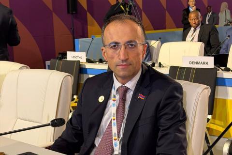 وزير العمل والشؤون الاجتماعية الأرمني أرسين توروسيان عرض المبادرات الرئيسية لأرمينيا الرامية إلى القضاء على الفقر وخلق فرص العمل في الدوحة