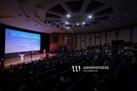 Երևանում անցկացվեց չինական երգի 2-րդ միջբուհական մրցույթ-փառատոն